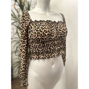 H&M Ruffle Blouse Leopard Print Women Size L Square Neck Ruched Cheetah‎ Peasant
